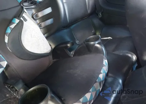 2005 Ford Mustang V6 Deluxe/V6 Premium from USA, damaged, VIN 1ZVFT80N655161973